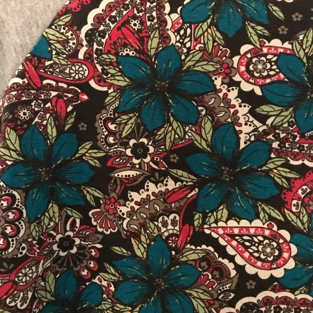 XXS LuLaRoe Randy baseball T - Picture 2 of 2